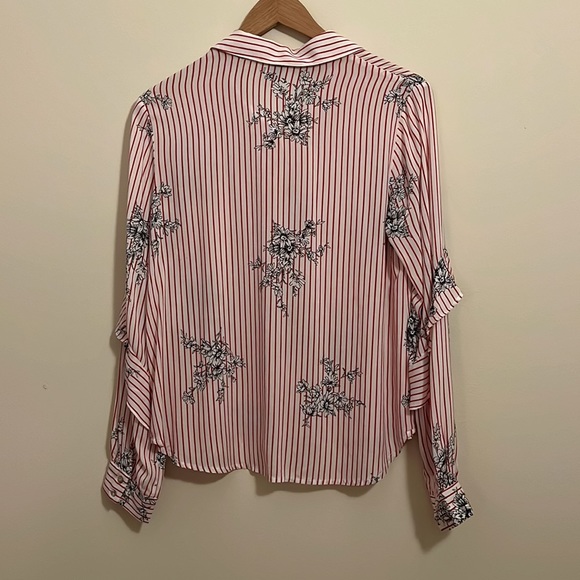 Button down top - Picture 6 of 7